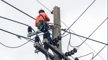 ⚡ ¡Otra vez cortes de luz en Gonnet! Atención en Camino Centenario