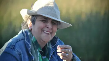 📚 De Corrientes a La Plata: Laura Billordo presenta su primera novela en City Bell