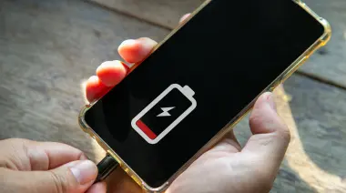 ⚡ A cargar los celus en City Bell: Cortes de luz programados en Camino Centenario