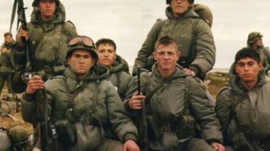 🟢 Malvinas presentes en City Bell: Excombatientes comparten sus historias en Cantilo