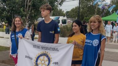 💚 El Rotary Club Gonnet cerró el 2025 con donaciones en Villa Elisa y La Plata