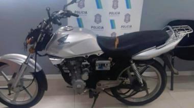⚫ Tragedia en Villa Elisa: ¿Quién es el joven que murió tras perder el control de su moto?