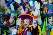 🎉 Vuelve el Carnaval a "La Repu": Murgas, comparsas y espumódromo en Gonnet