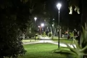 💡 Se hizo la luz en más de 20 plazas y espacios verdes de City Bell, Gonnet y Villa Elisa
