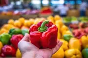 🍅 Feria Verde con precios populares en Villa Elisa: Aprovechá ofertas desde $500